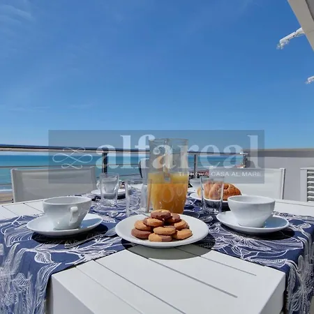 Mimmo 7 Beachfront, 2 Bedrooms, And Parking Space * كاستيغليون ديلا بيسكايا