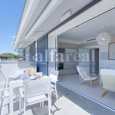 شقة Mimmo 7 Beachfront, 2 Bedrooms, And Parking Space *